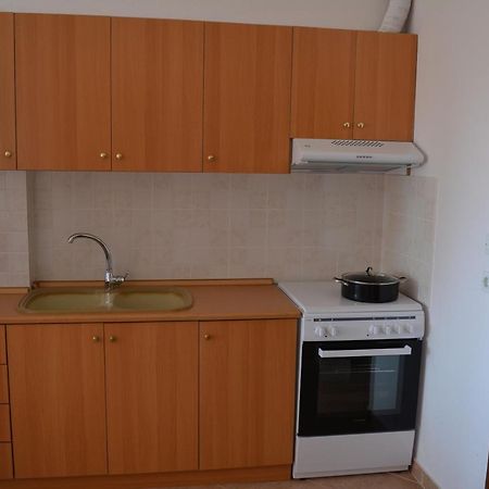 Panos Apartments Геракини Екстериор снимка