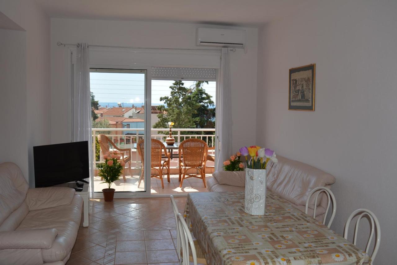 Panos Apartments Геракини Екстериор снимка