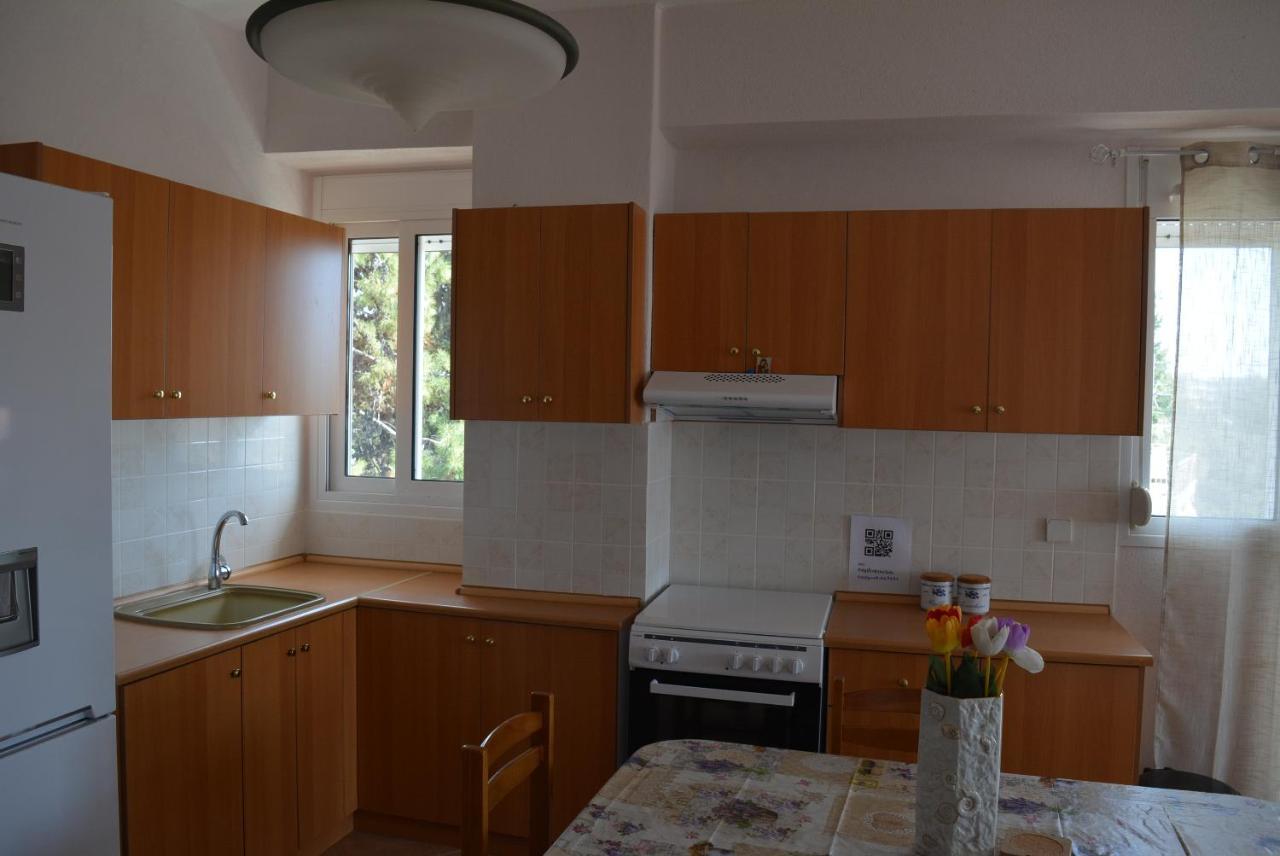 Panos Apartments Геракини Екстериор снимка